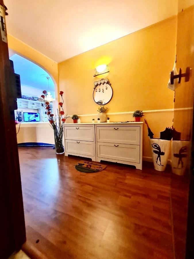 La Maison Blanche كاتانيا المظهر الخارجي الصورة