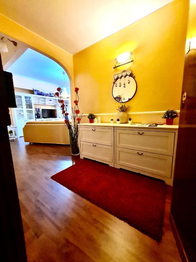 La Maison Blanche كاتانيا المظهر الخارجي الصورة
