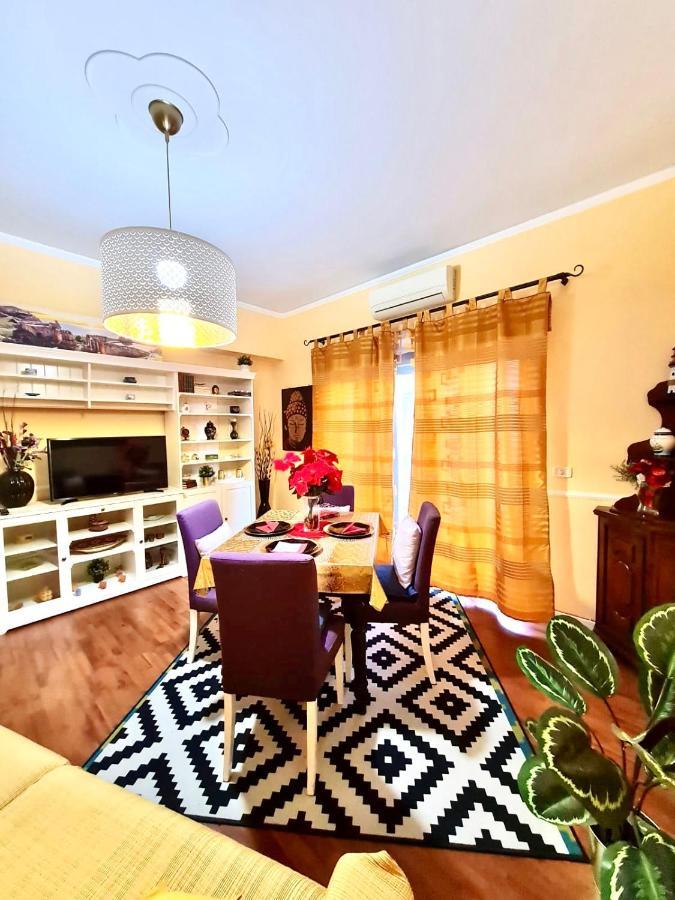La Maison Blanche كاتانيا المظهر الخارجي الصورة