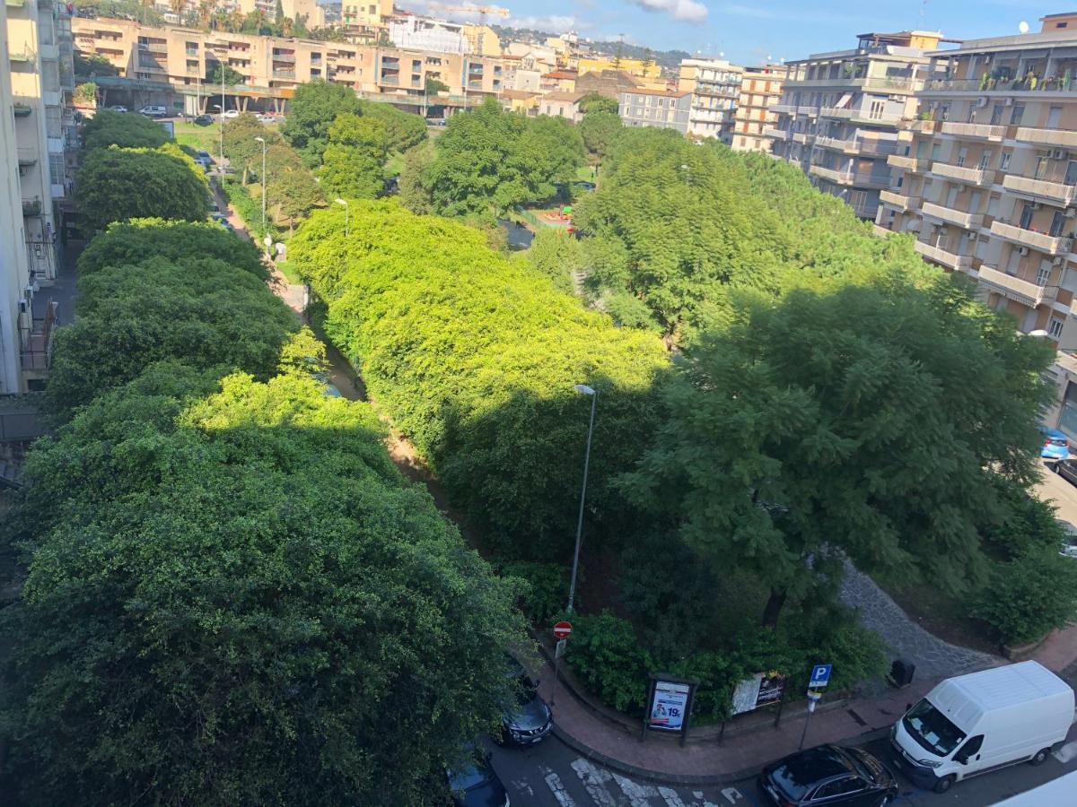 La Maison Blanche كاتانيا المظهر الخارجي الصورة