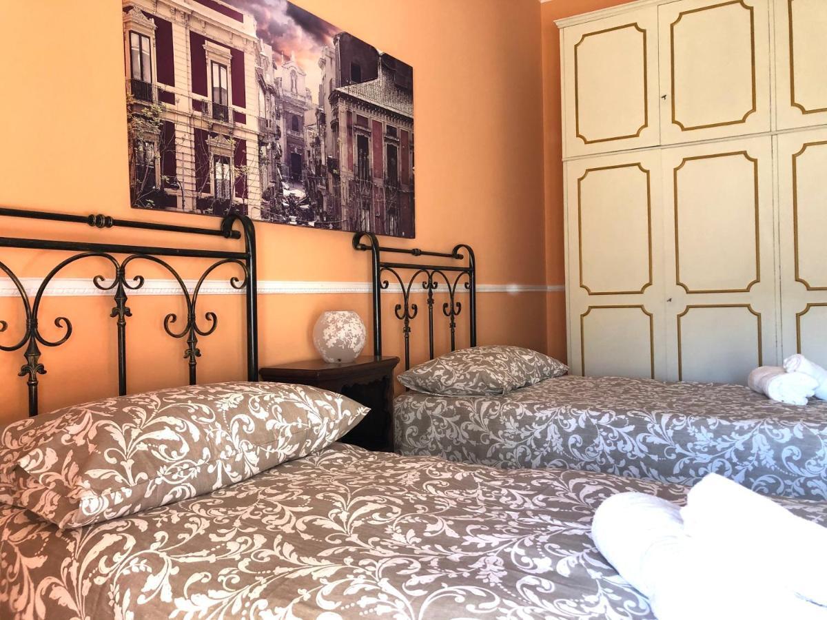 La Maison Blanche كاتانيا المظهر الخارجي الصورة