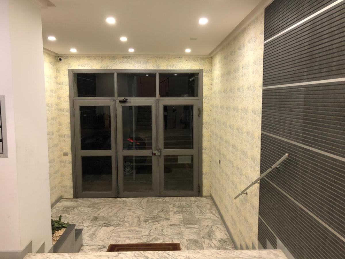La Maison Blanche كاتانيا المظهر الخارجي الصورة